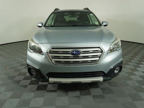 Used 2016 Subaru Outback 2.5i Limited image 2