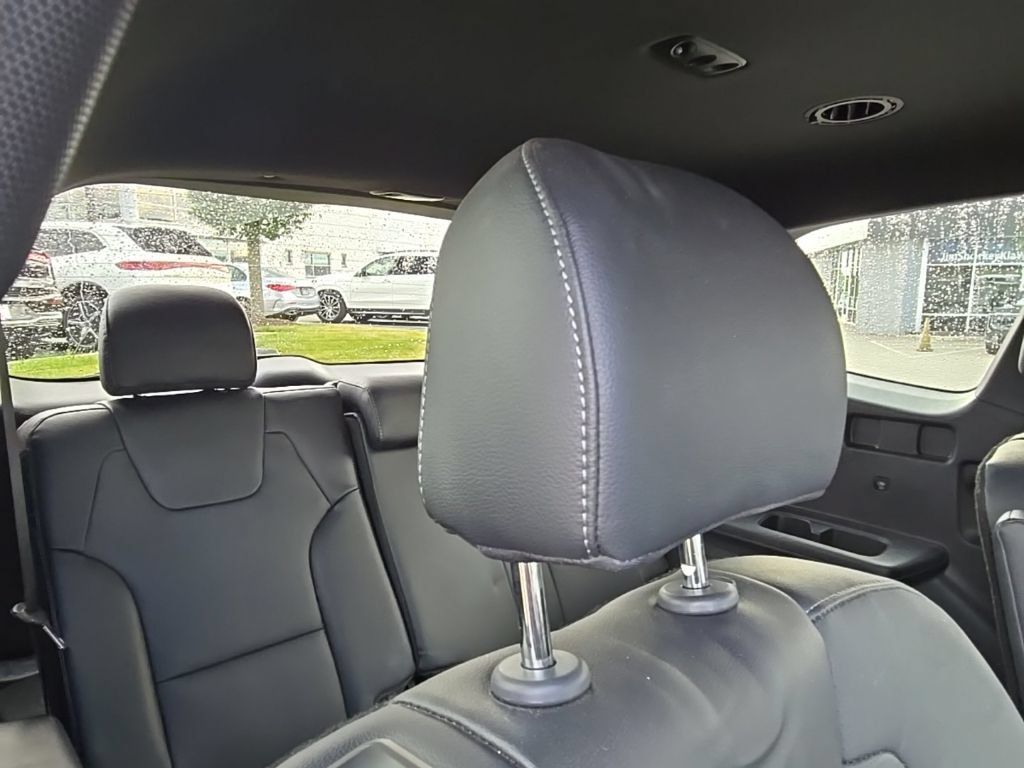 Used 2024 Kia Telluride EX X-Line AWD/4WD image 37