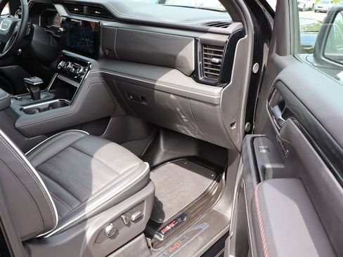 Used 2025 GMC Sierra 1500 AT4X AWD/4WD image 57