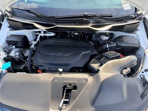 Used 2024 Honda Odyssey Sport image 30