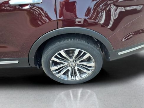 Used 2018 Ford Explorer Platinum AWD/4WD image 20
