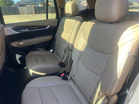 Used 2023 Cadillac XT6 Premium Luxury w/ Platinum Package image 29