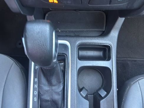 Used 2019 Ford Escape S image 31