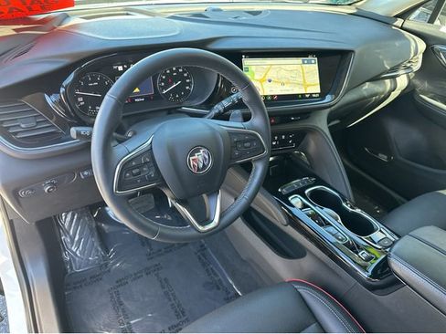 Certified 2022 Buick Envision Essence w/ Technology Package II image 6