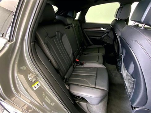 Certified 2023 Audi Q5 2.0T Premium Plus w/ Premium Plus Package image 27