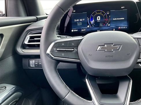 New 2026 Chevrolet Traverse LT image 19