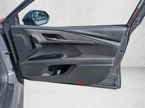 Used 2025 Toyota Camry LE FWD image 25
