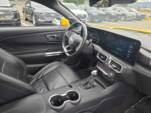 Used 2024 Ford Mustang GT Premium image 11