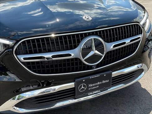 Used 2026 Mercedes-Benz GLC 300 4MATIC image 35