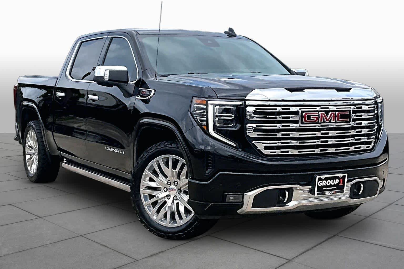 Used 2022 GMC Sierra 1500 Denali AWD/4WD image 3