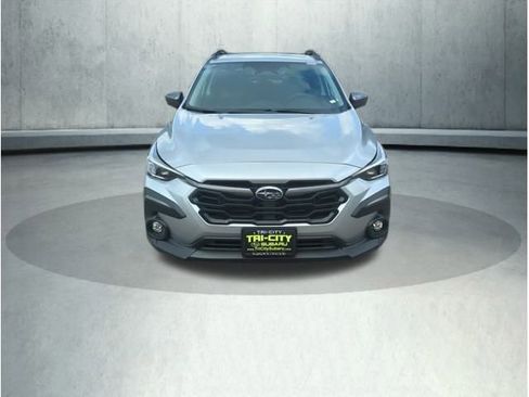 New 2025 Subaru Crosstrek 2.5i Limited image 8