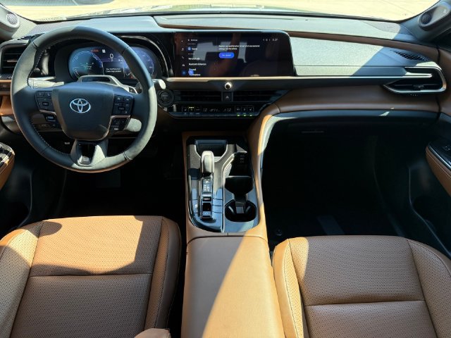 Used 2025 Toyota Crown Signia w/ Advanced Technology Package AWD/4WD image 21