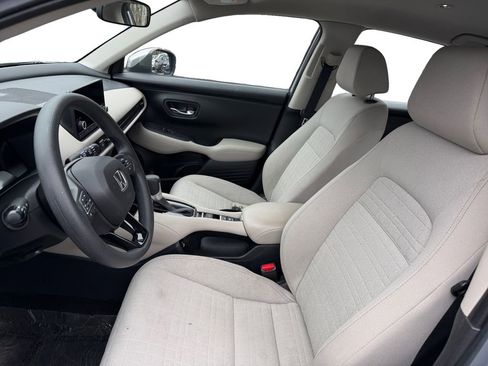 Used 2023 Honda HR-V LX image 9