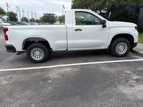 Used 2026 Chevrolet Silverado 1500 W/T RWD image 9