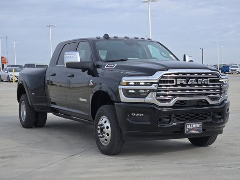 New 2026 RAM 3500 Longhorn image 3