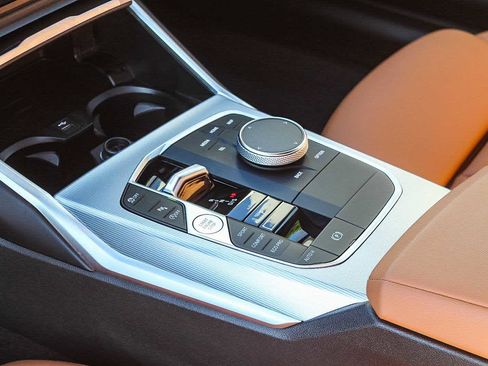 Certified 2023 BMW 230i Coupe w/ Convenience Package image 18