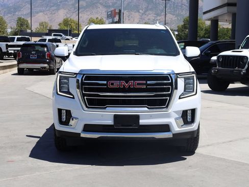 Used 2021 GMC Yukon SLT w/ SLT Premium Package AWD/4WD image 9