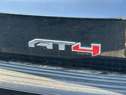Used 2025 GMC Yukon AT4 Ultimate AWD/4WD image 7