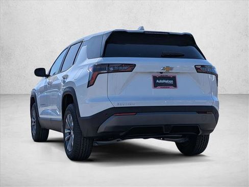 New 2026 Chevrolet Equinox LT image 7