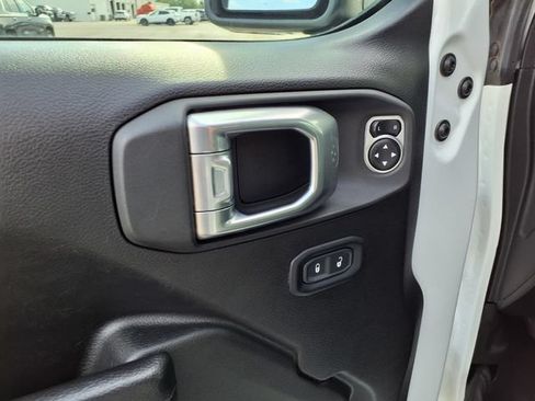 Used 2024 Jeep Wrangler Unlimited Sport AWD/4WD image 20