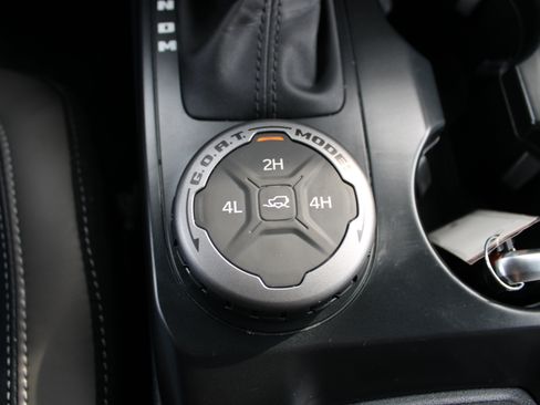 Used 2026 Ford Bronco Outer Banks AWD/4WD image 22