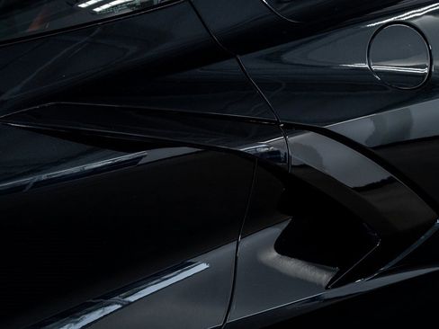 Used 2024 Chevrolet Corvette Stingray Coupe w/ 1LT image 23