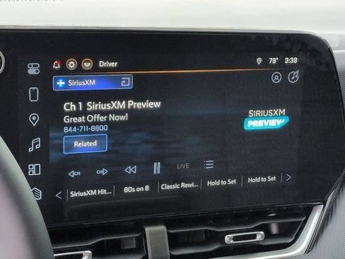 Certified 2025 Chevrolet Equinox LT FWD image 12