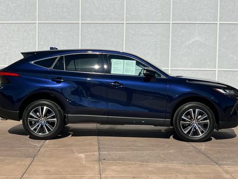 Certified 2024 Toyota Venza LE image 3