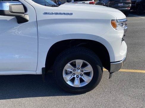 Used 2025 Chevrolet Silverado 1500 LT image 8