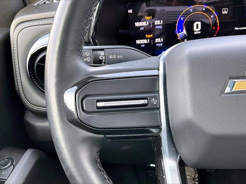 Used 2024 Chevrolet Colorado LT image 27