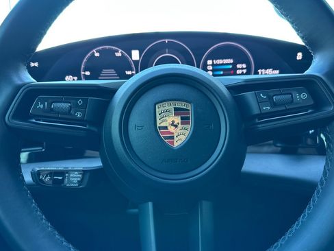 Used 2023 Porsche Taycan image 23