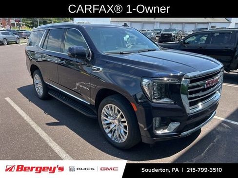 Certified 2023 GMC Yukon SLT w/ SLT Premium Package AWD/4WD image 3
