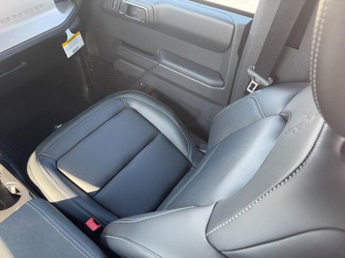 New 2025 Ford Bronco Outer Banks image 10