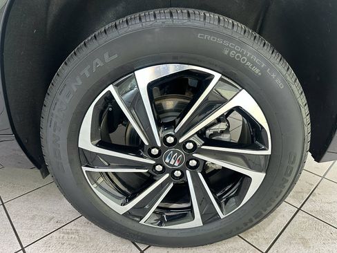 Certified 2025 Buick Enclave Sport Touring image 15