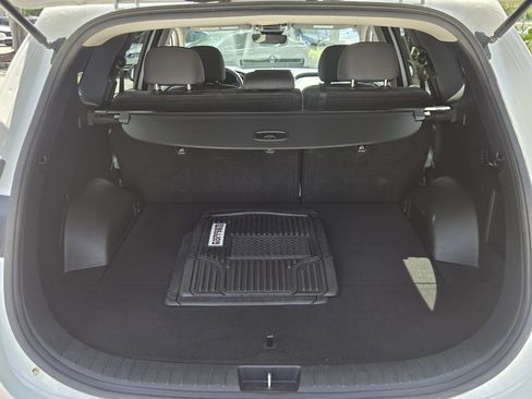 Used 2022 Hyundai Santa Fe SEL FWD image 15
