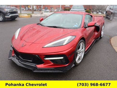 Used 2023 Chevrolet Corvette Stingray Premium Cpe w/ Z51 Performance Package image 3