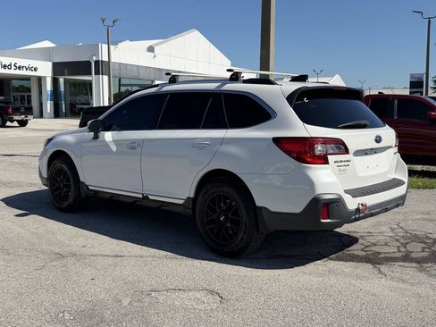 Used 2019 Subaru Outback 2.5i Touring w/ Popular Package #3A AWD/4WD image 7