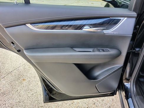 Used 2024 Cadillac XT6 Premium Luxury w/ LPO, Floor Liner Package AWD/4WD image 36