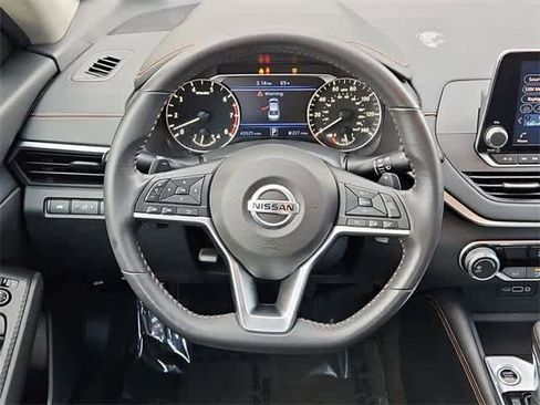 Used 2022 Nissan Altima 2.5 SR image 22
