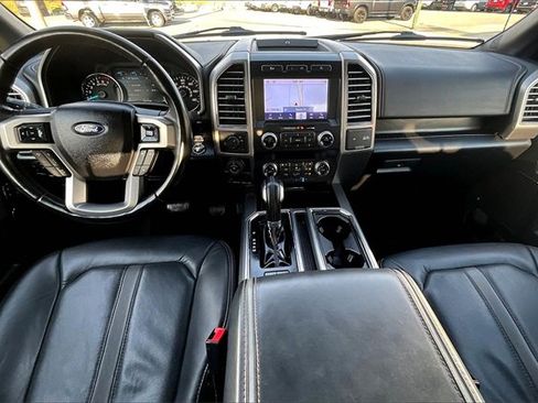 Used 2019 Ford F150 Platinum w/ Equipment Group 701A Luxury image 15