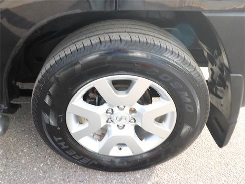 Used 2010 Nissan Xterra SE image 6