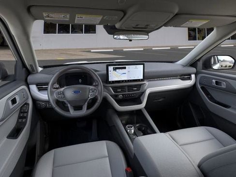 New 2026 Ford Explorer Active w/ Active Comfort Package image 9