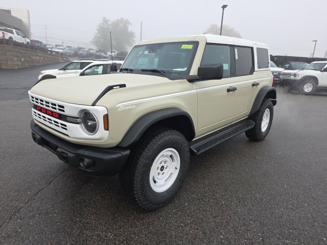 New 2026 Ford Bronco Heritage Edition AWD/4WD image 10