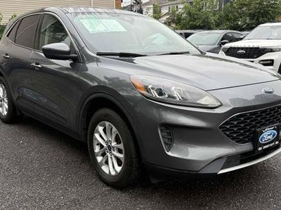 Certified 2021 Ford Escape SE w/ Cold Weather Package