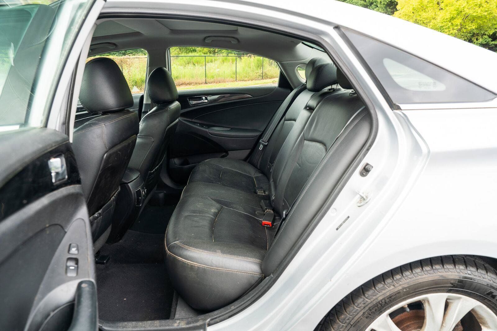 Used 2012 Hyundai Sonata Limited FWD image 23
