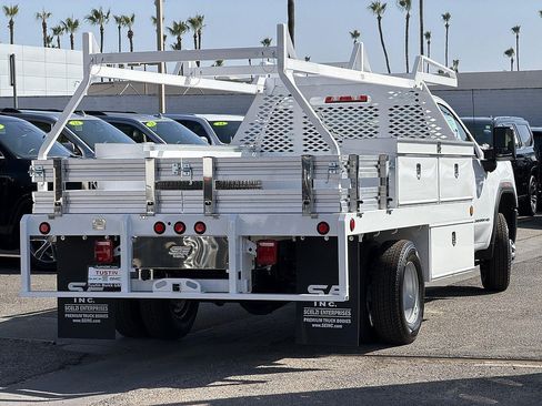 New 2026 GMC Sierra 3500 Pro AWD/4WD image 5