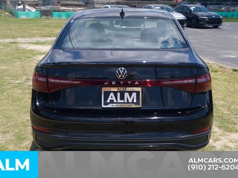Used 2025 Volkswagen Jetta S FWD image 7