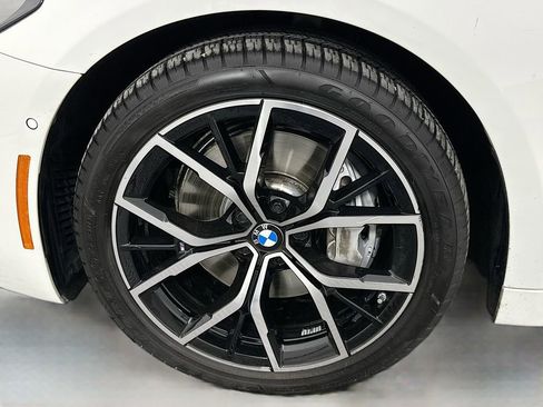 Certified 2023 BMW 540i xDrive w/ Dynamic Handling Package image 32