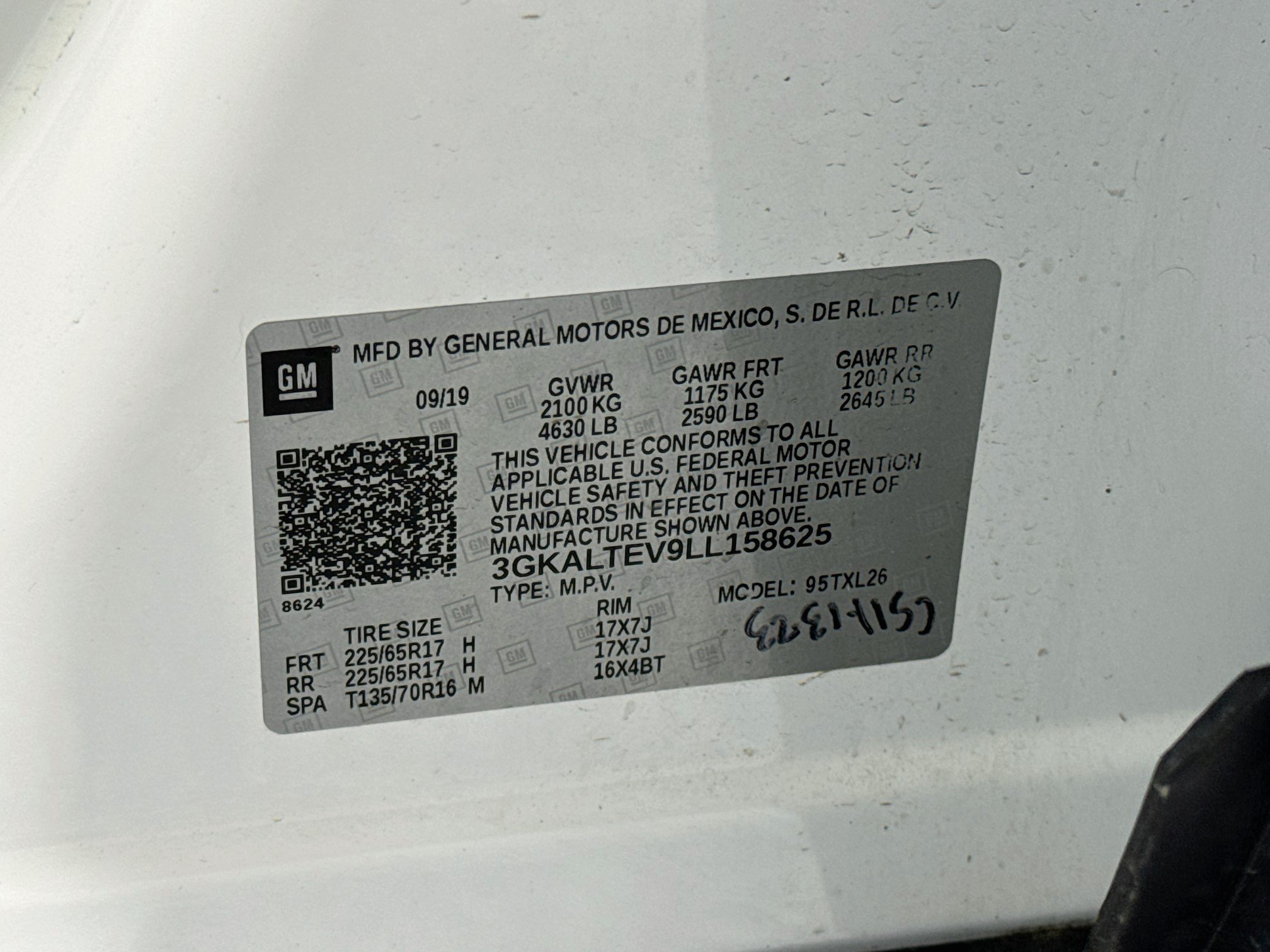Used 2020 GMC Terrain SLE w/ Driver Convenience Package AWD/4WD image 29