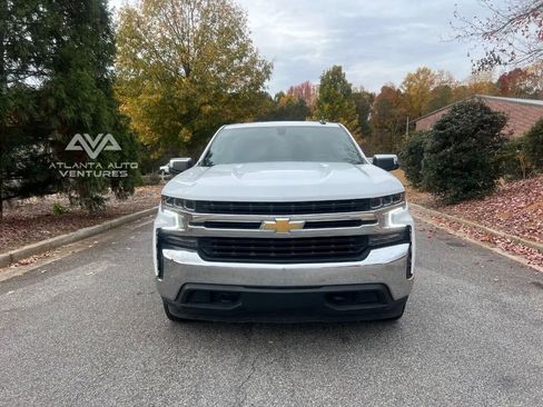 Used 2021 Chevrolet Silverado 1500 LT image 3
